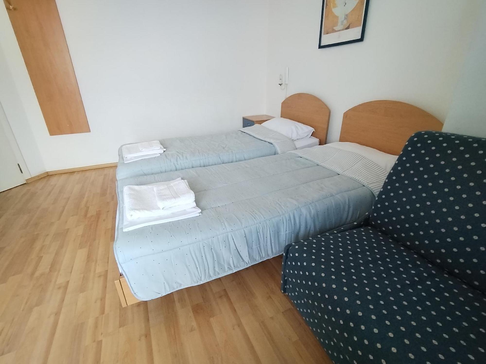 Lira Sto Apartments Pomorie Exterior foto